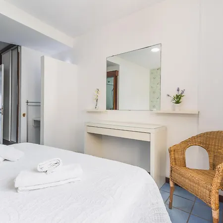 Numancia 1- 3a Apartment